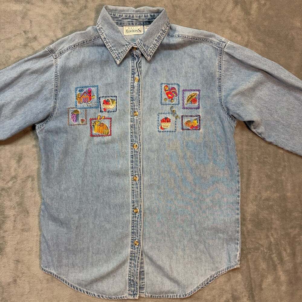 Basic Editions Embroidered Denim Button Up Shirt Size Small Chico